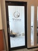 Prima eyelash salon　ドアガラスロゴシート貼り